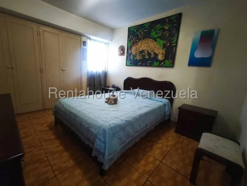 Apartamento (1 Nivel) en Venta en Santa Eduvigis, Distrito Metropolitano - 15
