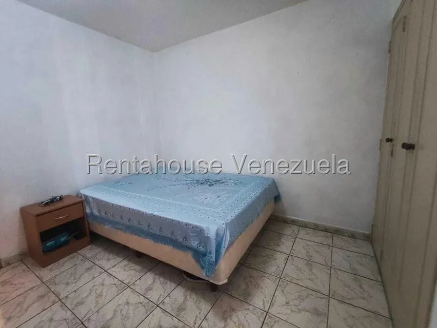 Apartamento (1 Nivel) en Venta en Santa Eduvigis, Distrito Metropolitano - 18