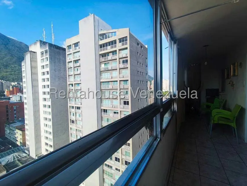 Apartamento (1 Nivel) en Venta en Santa Eduvigis, Distrito Metropolitano - 8