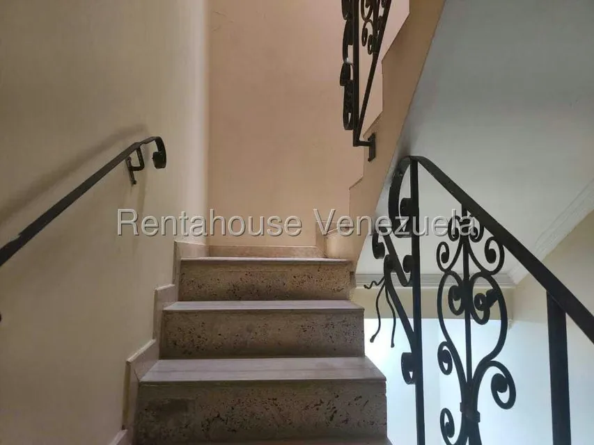 Casa (Multipes Niveles) en Venta en Avenida Milagro Norte, Zulia - 32