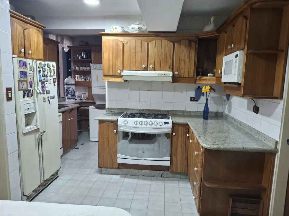Vendo apartamento 142m2 Los Samanes 2331 - 7