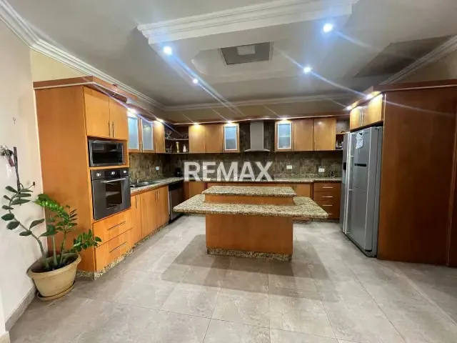 VENTA CASA EN COSTA AZUL CON PISCINA PRIVADA DENTRO DE UNA URBANIZACION - 4