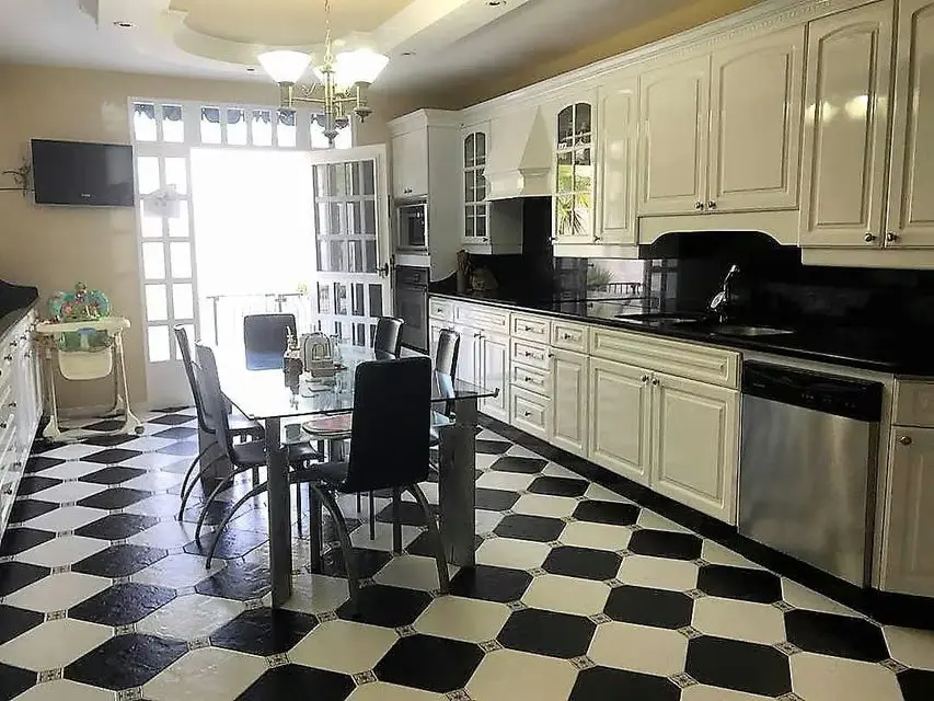 Casa (Duplex) en Venta en Los Naranjos del Cafetal, Distrito Metropolitano - 9