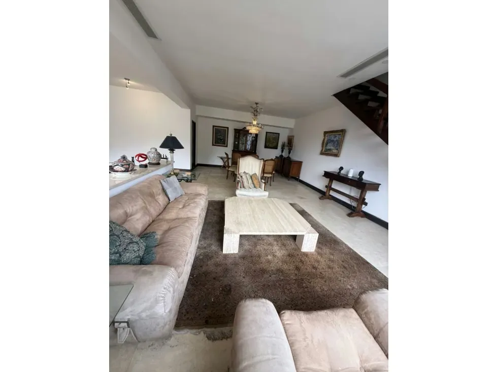Vendo/alquilo apartamento duplex c/terraza 305m2 La Lagunita 6435 - 13