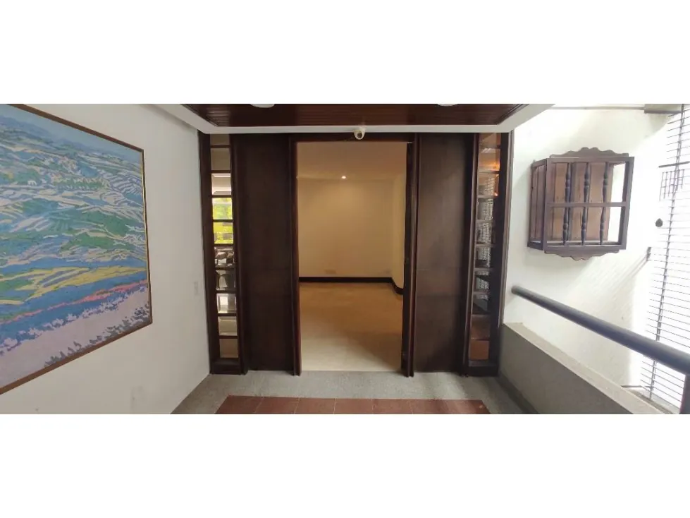 Vendo/alquilo apartamento duplex c/terraza 305m2 La Lagunita 6435 - 4