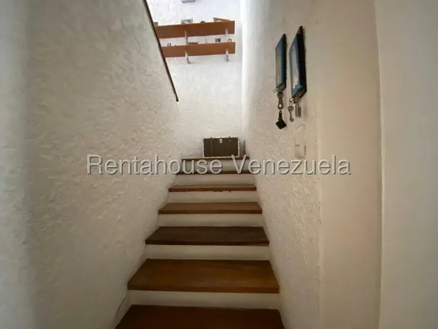 Casa (Duplex) en Alquiler en Montecristo, Distrito Metropolitano - 13