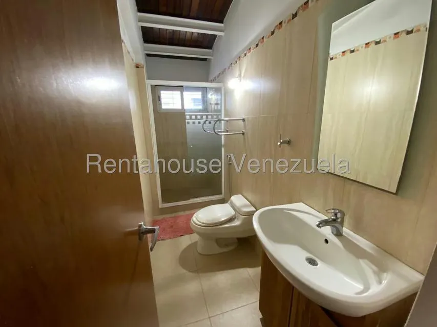 Casa (Duplex) en Alquiler en Montecristo, Distrito Metropolitano - 7