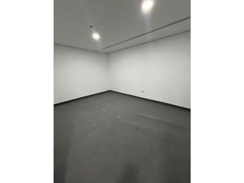 Oficina en alquiler 155m², Centro Profesional Eurobuilding - 7