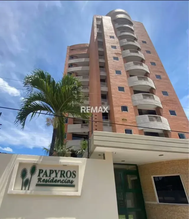 Apartamento en Alquiler Residencias Papyro 6C Zona Este-Barquisimeto