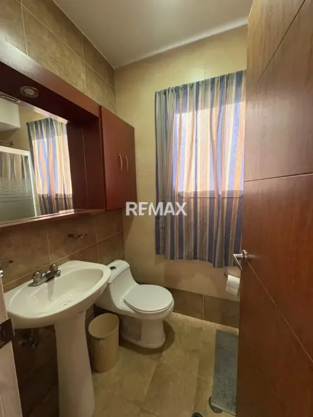 Apartamento en Alquiler Residencias Papyro 6C Zona Este-Barquisimeto - 2