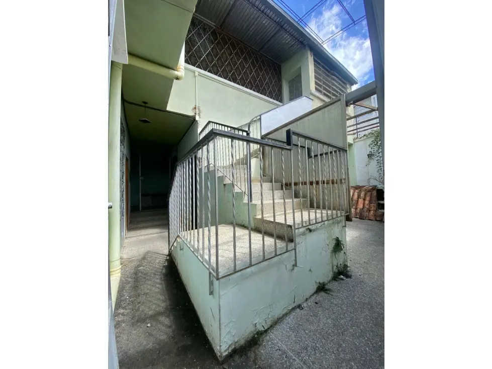 Casa a Remodelar o Terreno en Parte Alta de Altamira con Proyecto - 24
