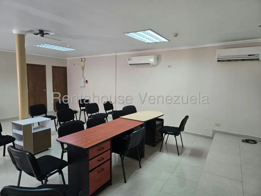 Local Comercial en Alquiler en Barrio Libertad, Zulia - 2