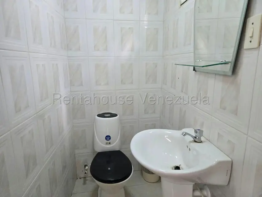 Local Comercial en Alquiler en Barrio Libertad, Zulia - 7