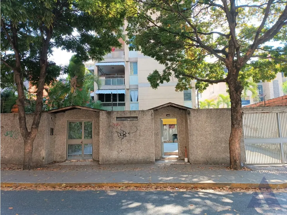 Se Alquila Local Comercial 70.5m2 Altamira 2103