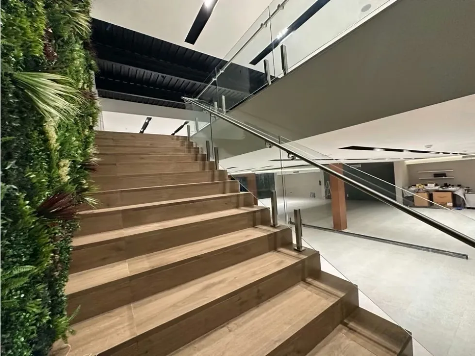 Vendo local comercial 800m2 La Castellana 4385 - 20
