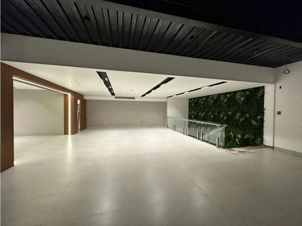 Vendo local comercial 800m2 La Castellana 4385 - 35