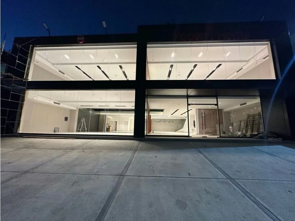 Vendo local comercial 800m2 La Castellana 4385 - 6
