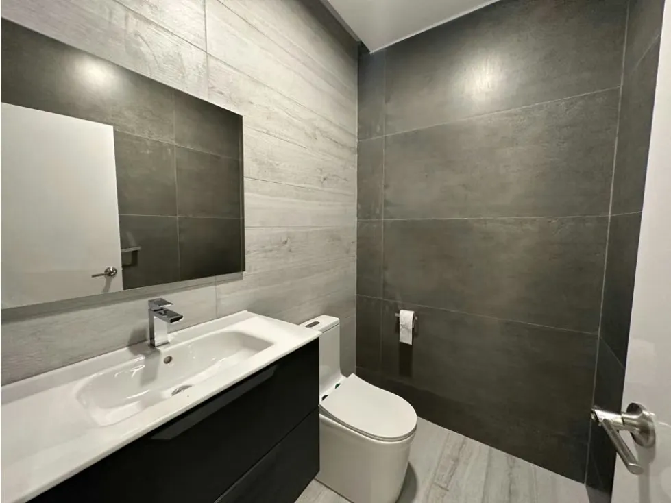 Vendo local comercial 800m2 La Castellana 4385 - 9