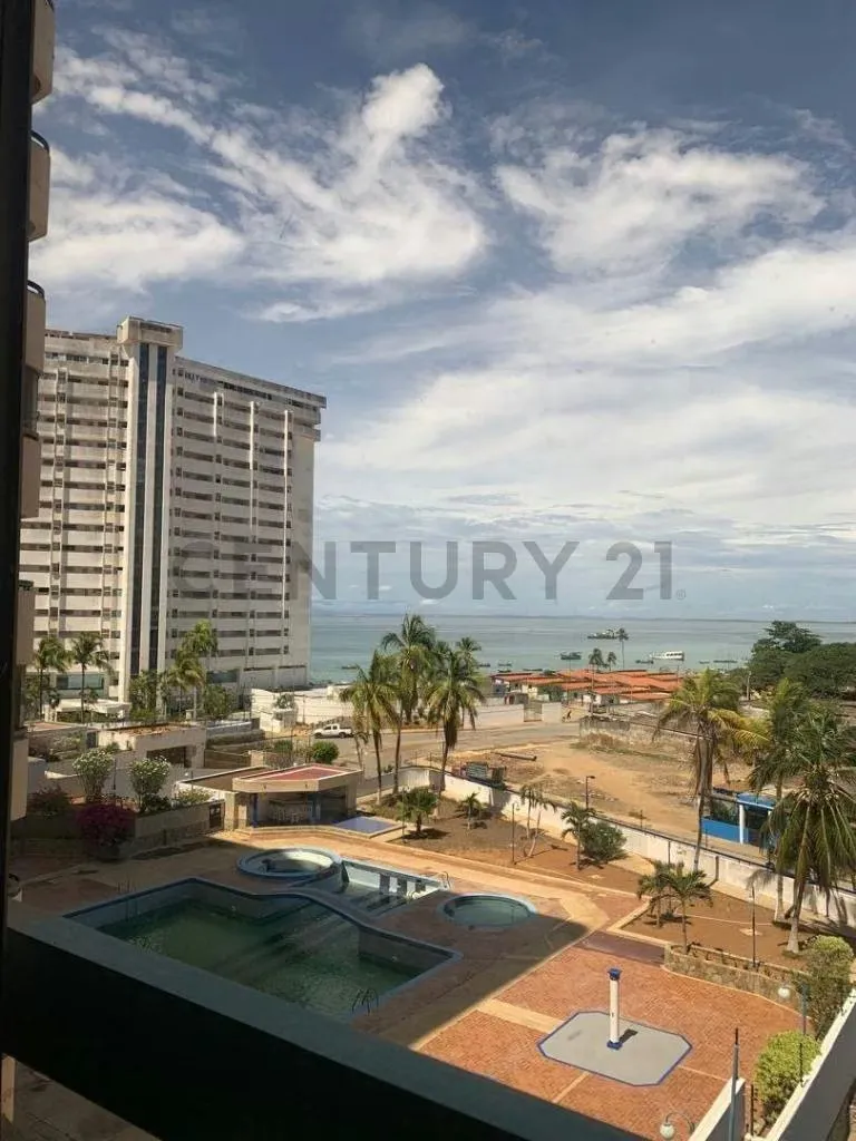 Apartamento piso bajo con Vista al Mar en Porlamar