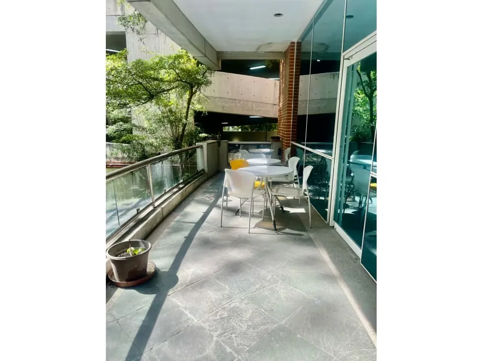 Vendo edificio 4136m2 Las Mercedes 0420 - 12
