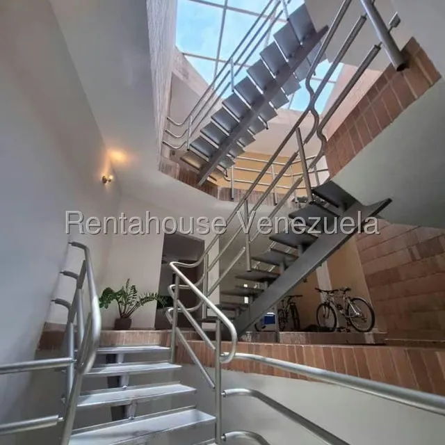 Casa (Multipes Niveles) en Venta en Los Pomelos, Distrito Metropolitano - 6