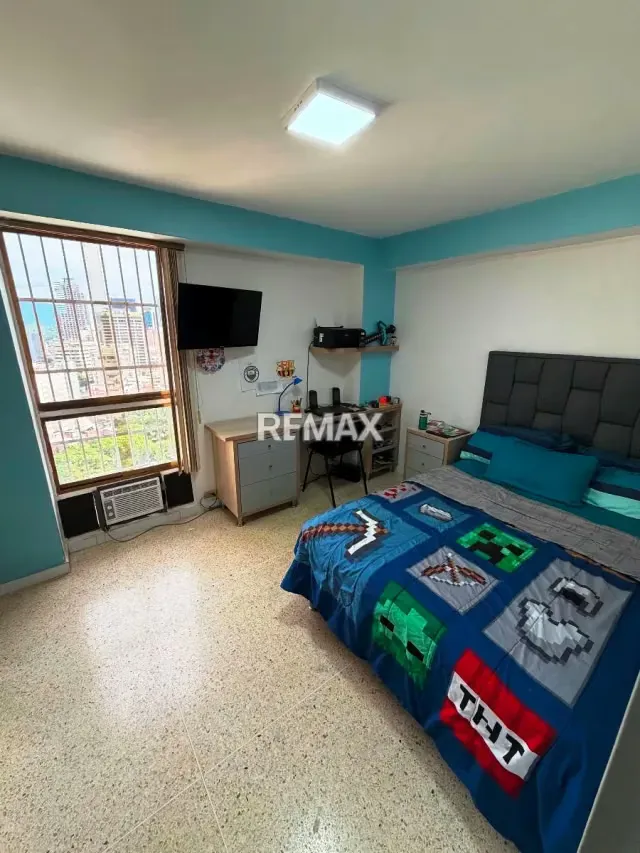 APARTAMENTO EN VENTA - URB. SAN BERNARDINO - 11