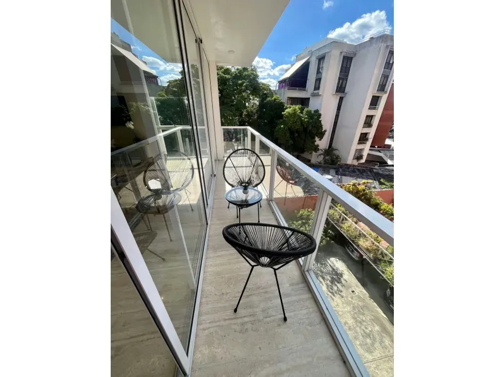 Se alquila apartamento 145m2 La Castellana 0976 - 4