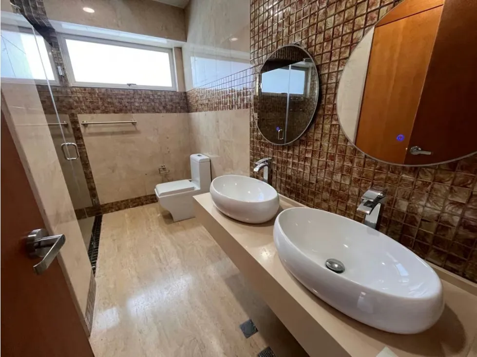 Se alquila apartamento 145m2 La Castellana 0976 - 10