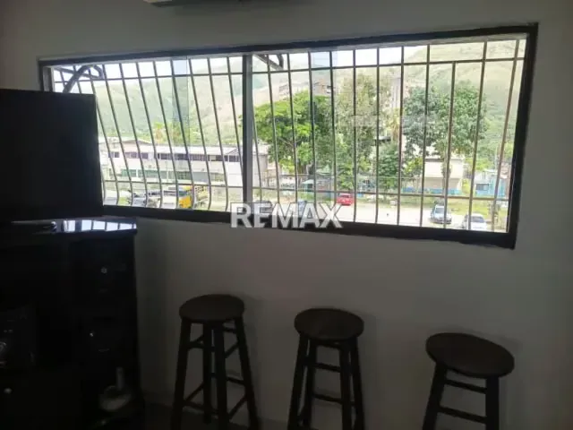 SE VENDE COMODO APARTAMENTO EN LAS MERCEDES - 12