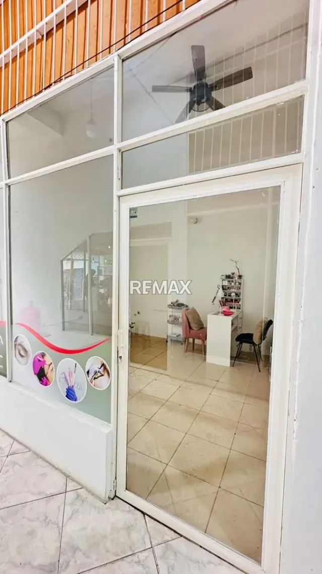 SE VENDE Local Comercial. Local N 2 Ubicación Tariba Municipio Cardenas - 2