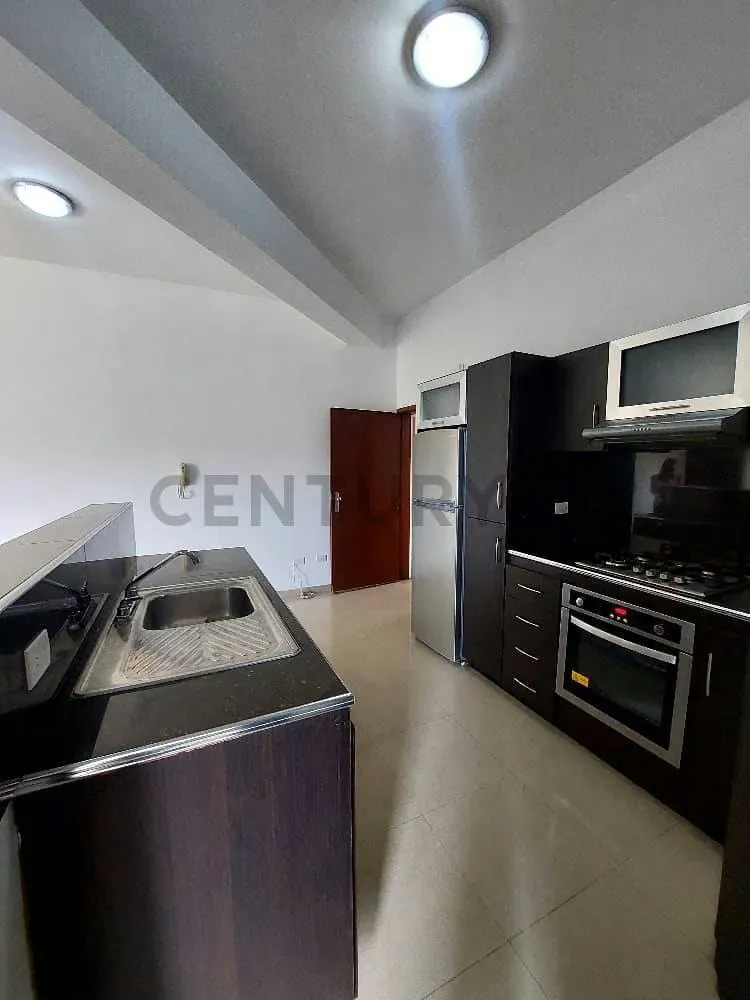 ACOGEDOR APARTAMENTO EN ALQUILER - 3