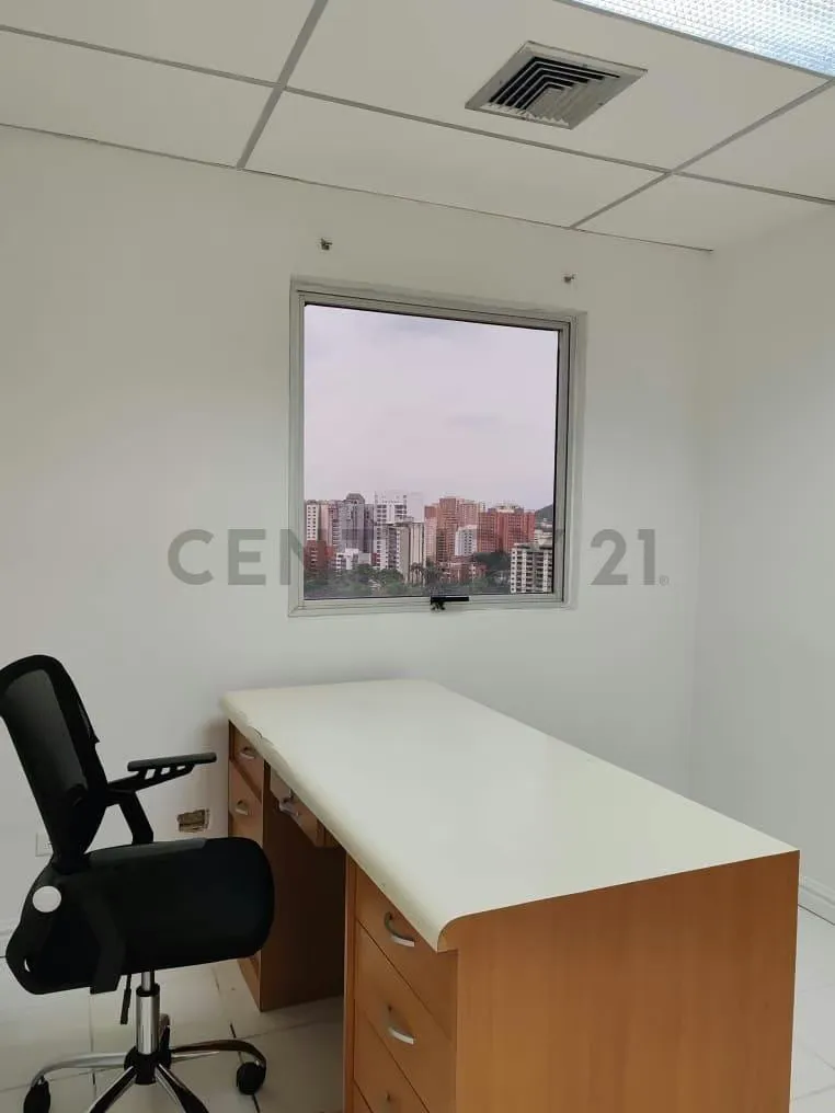 Oportunidad para Alquilar Oficina en la Torre Ejecutiva 4av de Prebo - 7