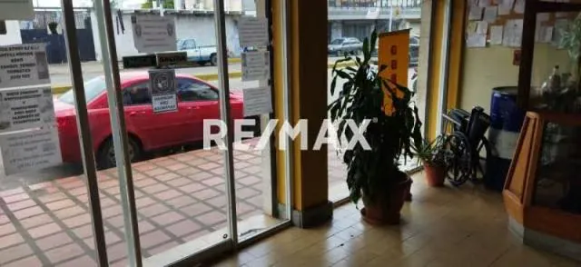 EN VENTA EDIFICIO UBICADO EN ZONA CENTRICA, AV JUNCAL, MATURÍN ESTADO MONAGAS - 2