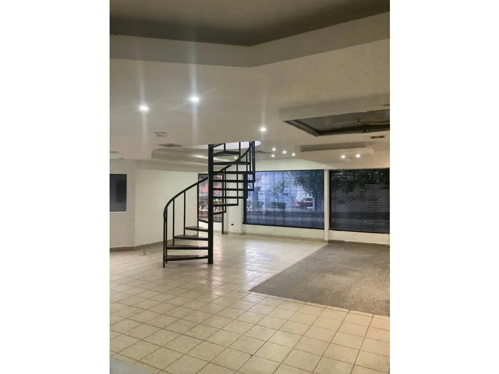Vendo local comercial 215m2 La Urbina 9571 - 6