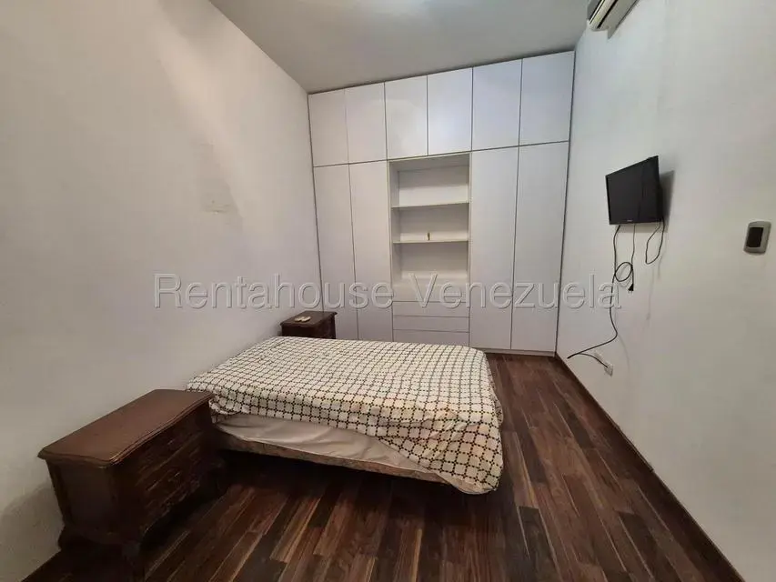 Townhouse (Duplex) en Venta en Avenida Milagro Norte, Zulia - 17