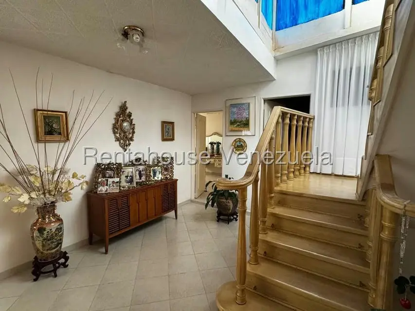 Apartamento (1 Nivel) en Venta en Los Nuevos Teques, Miranda - 11
