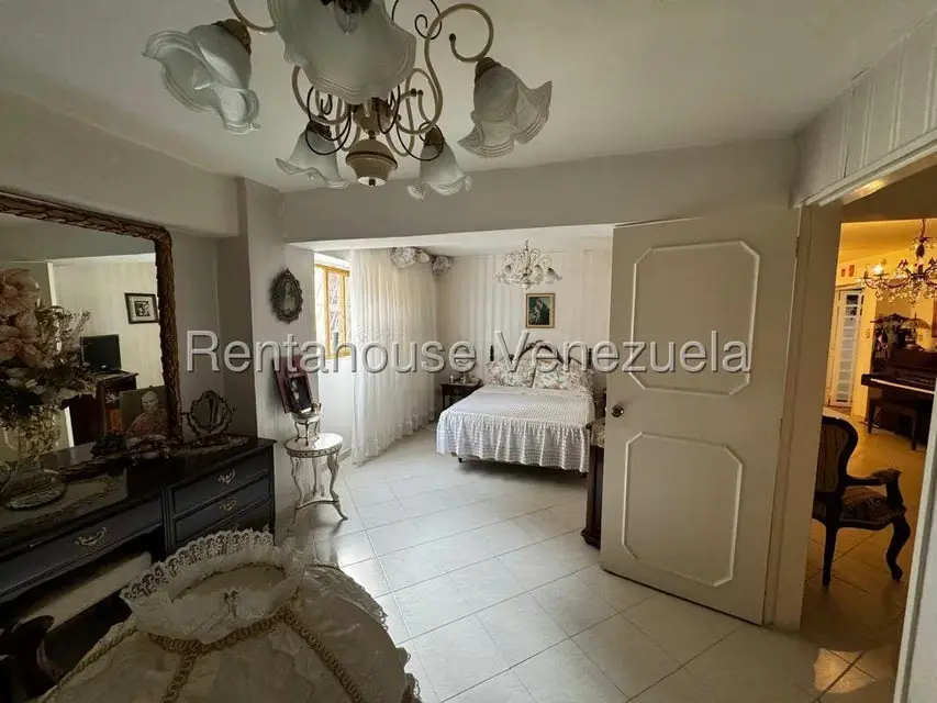 Apartamento (1 Nivel) en Venta en Los Nuevos Teques, Miranda - 18