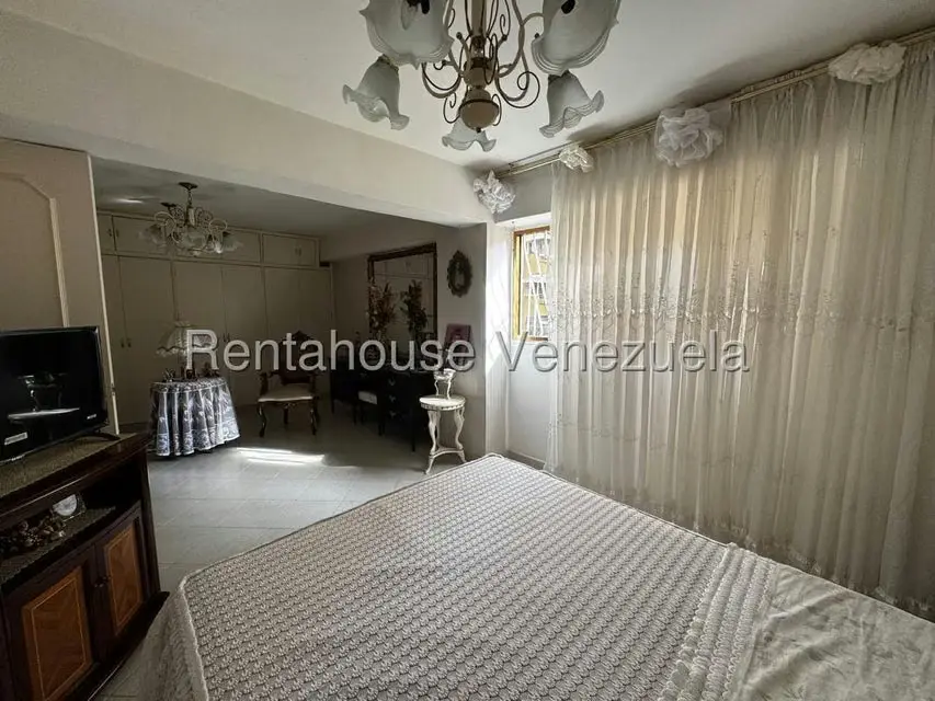 Apartamento (1 Nivel) en Venta en Los Nuevos Teques, Miranda - 19
