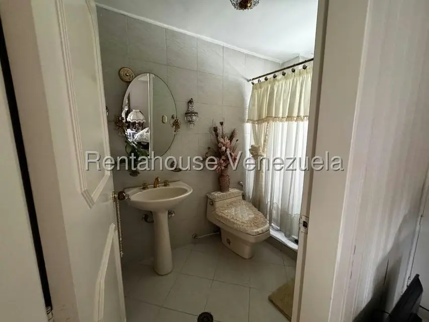 Apartamento (1 Nivel) en Venta en Los Nuevos Teques, Miranda - 20