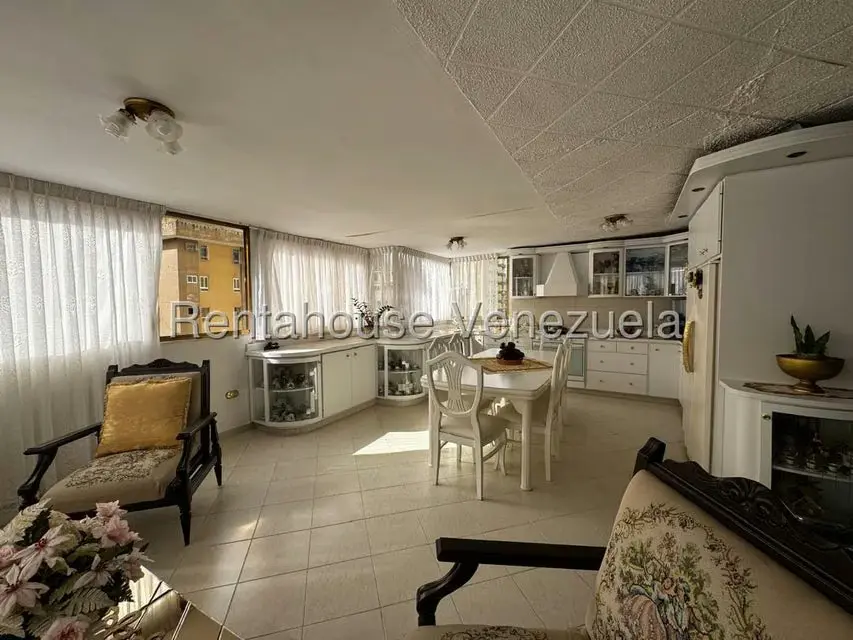 Apartamento (1 Nivel) en Venta en Los Nuevos Teques, Miranda - 23