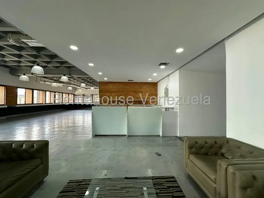 Oficina en Venta en Los Palos Grandes, Distrito Metropolitano - 9