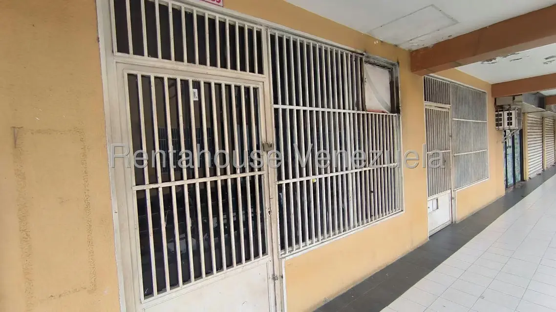 Local Comercial en Alquiler en C.C Victoria Center, Aragua - 8