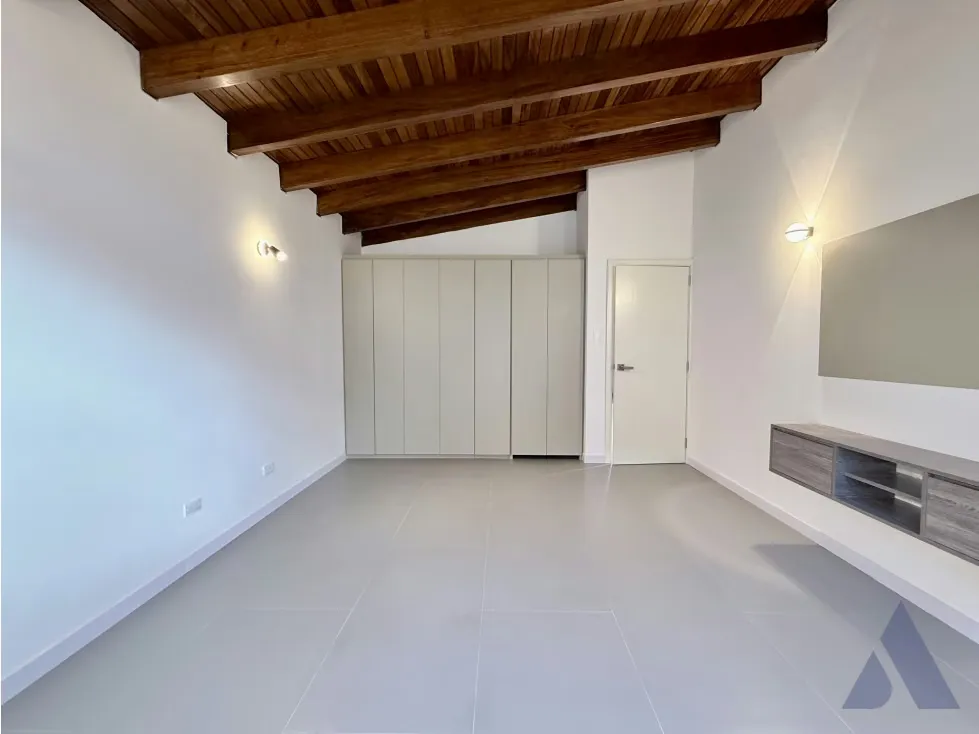 Vendo casa 550m2 Los Palos Grandes 0599 - 17