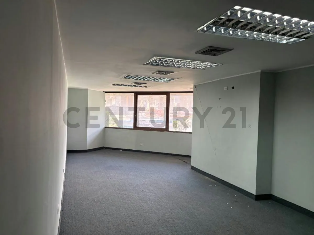 CCCT OFICINA EN ALQUILER PARA REMODELAR - 7