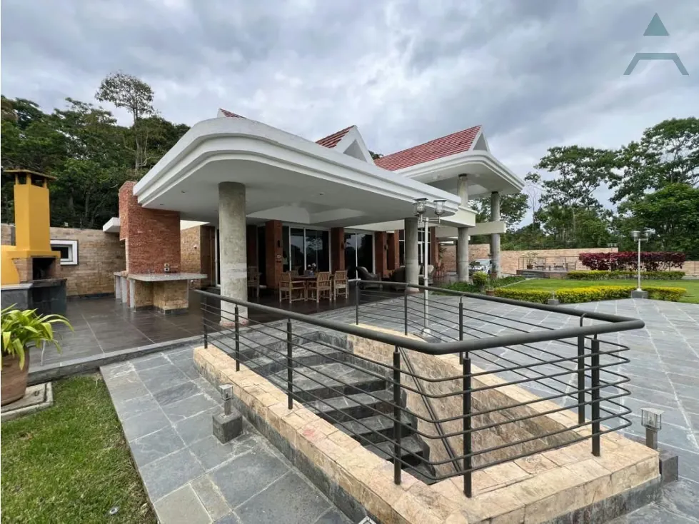 Se vende casa 2000m² 6h/7b/715p La Lagunita - 29