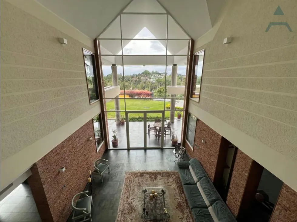 Se vende casa 2000m² 6h/7b/715p La Lagunita - 8