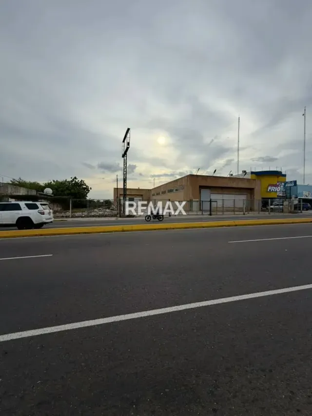 Galpon en Venta Av. La Limpia