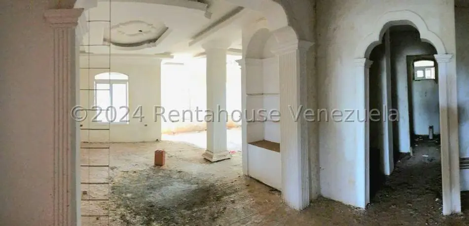 Casa (Multipes Niveles) en Venta en Sector Avenida Jesus Subero, Anzoategui - 2