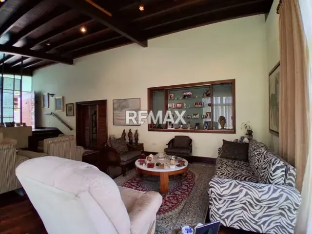 CASA EN VENTA EN PRADOS DEL ESTE - 5