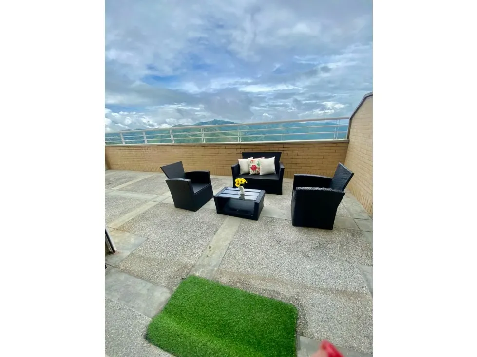 Vendo apartamento PB 206m2 La Lagunita 6665 - 6